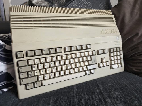 Commodore amiga 500 solo - commodore,