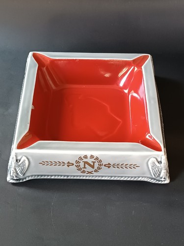 Cendrier cognac courvoisier - **cendrier,