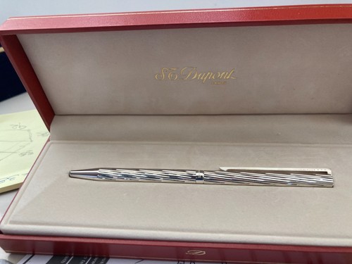 Dupont classic silver