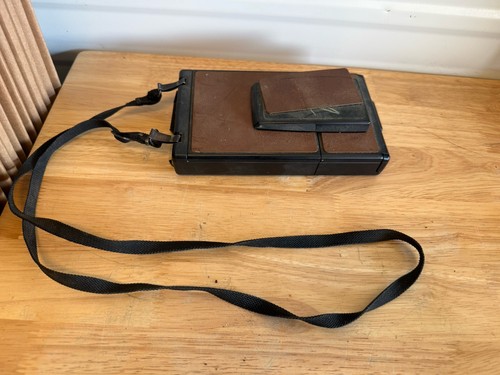 Polaroid land camera - land,