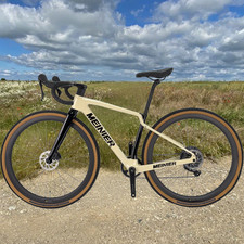 Bici gravel completa in