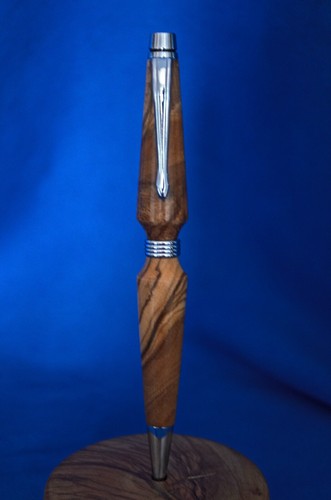 Penna sfera legno di - a, in