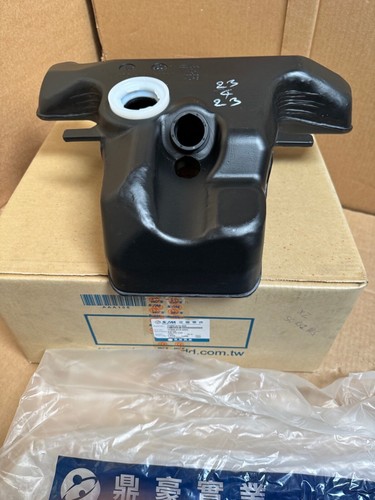 Serbatoio carburante nuovo