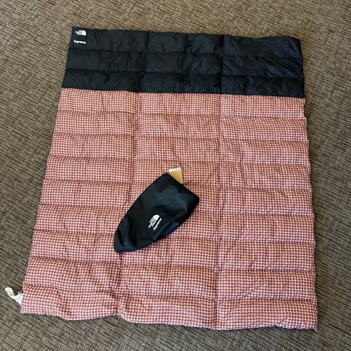 Supreme the north face - north,