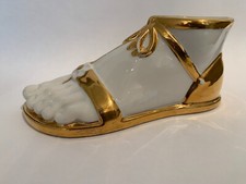Fornasetti "Piedi Romano"