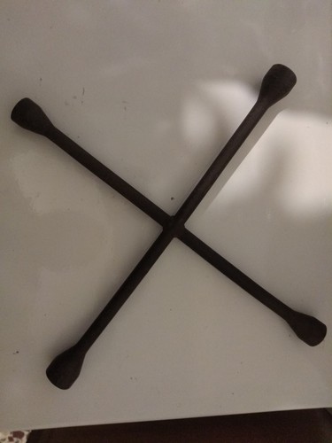 Chiave croce ruote vintage - a,
