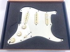 Parafango Pickguard Strat Pre