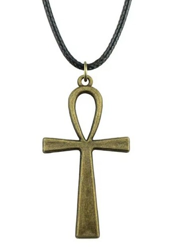 Collana con ciondolo croce