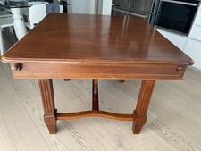 Tavolo antico in legno da pranzo appena rimesso a nuovo