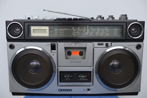Ghettoblaster sanyo m9990lu - ghettoblaster,