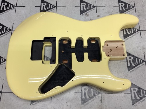 Charvel pro mod - so, crema