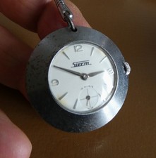 Ancien porte clé - , montre
