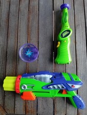 Fucile giocattolo + Pistola per bolle + Bussola e Pluviometro.