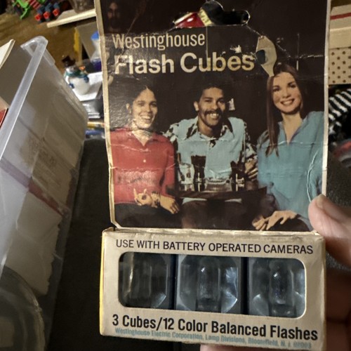 Westinghouse flash cubes - flash,