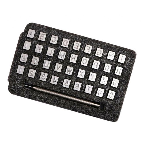 Set punzoni metallo con 36 - punzoni,