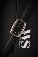 Universal Geneve Tonneau Case mechanical hand-wound cal. 42 Ref. 842117/02 black