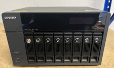 TS-869 PRO QNAP 8 bay desktop