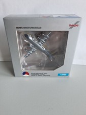 1:500 Herpa Wings Royal