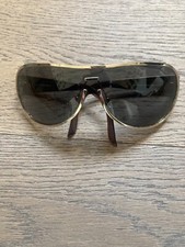 Occhiali da sole Valentino montatura a mascherina dorata lenti verdi