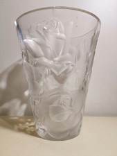 Vaso Lalique Ispahan in