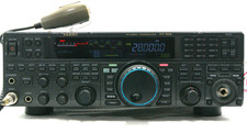 Yaesu FT-950 HF/6m 100W