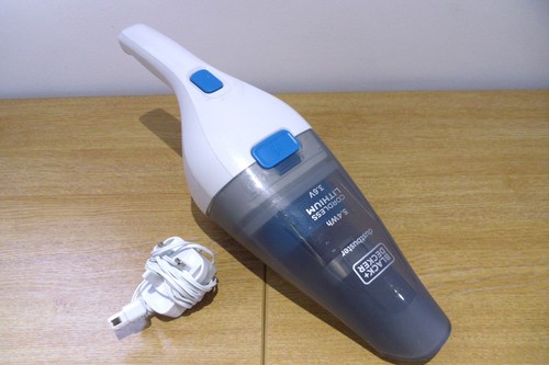 Black decker dustbuster - decker,