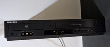 Samsung DVD-V6800 VCR VHS DVD Lettore Combo Registratore No Telecomando *FUNZIONANTE*