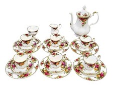 Royal Albert Old Country Roses