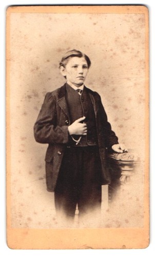 Fotografia giovane ragazzo