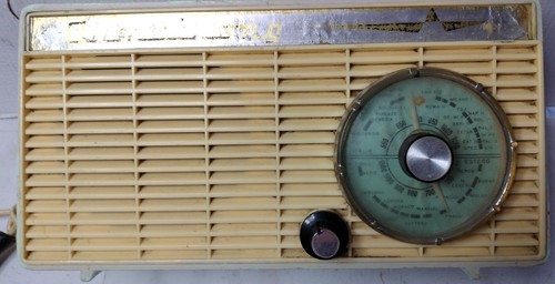 Radio comodino anno - da,
