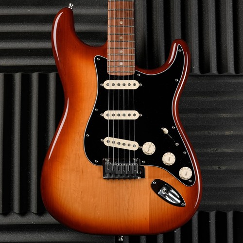 Fender player plus - player,