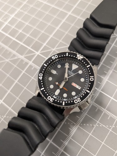 Seiko skx007 black diver - black,