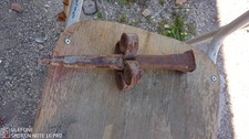 Incudine battifalce antico