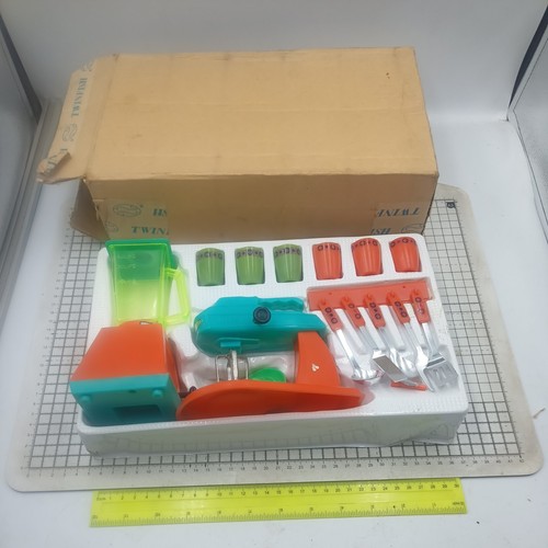 Set gioco utensili tazze