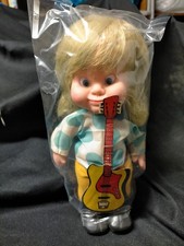 BAMBOLA GIOCATTOLO ANNI 60/70