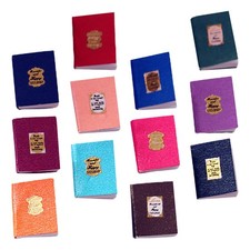  12 pezzi di libri in