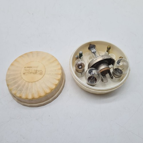 Bulb pot lights tool - bulb, kit