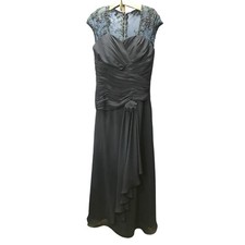 By The Light In The Box Abito