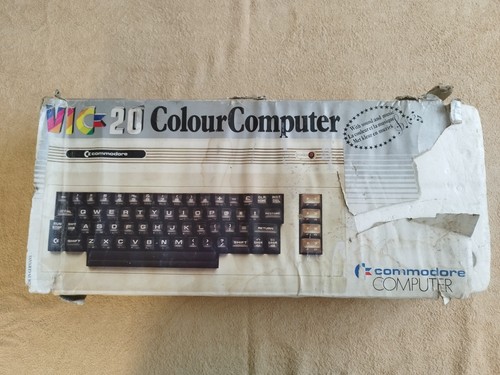 Commodore vic retro - commodore,