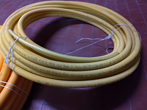 Tubo gas metano colore - gas, giallo