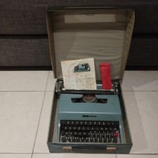 MACCHINA DA SCRIVERE OLIVETTI LETTERA 32  Full Set