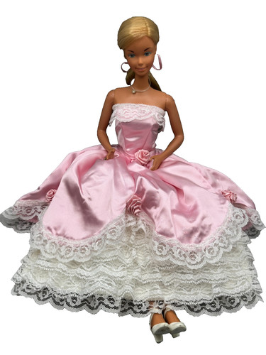 Lotto una bambola barbie - bambola,