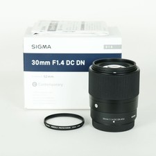 Sigma 30mm F1.4 DC DN
