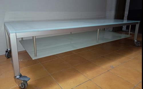 Carrello porta con - porta, ruote