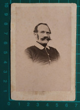 FOTO CDV CABINET UOMO CON BAFFI - ATELIER FRIDOLIN HESS