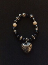 Bracciale Con Pietre E Grande Cuore Fatto A Mano Nero/argento San Valentino 