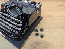 Piedini per custodia macchina