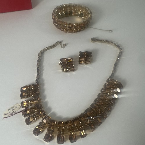 Set vintage bianco in - un,