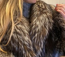 Pelliccia volpe argentata