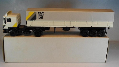 Conrad man f90 - 1/50,
